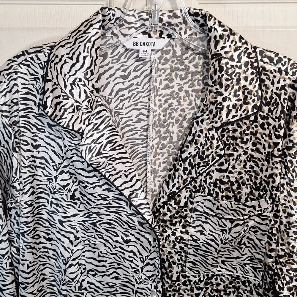 BB Dakota silky shorts pajama set - M - animal print - Picture 8 of 10